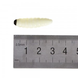 20PCS 3cm 1g Fishing Lure Maggot Grub Soft Baits Worms Fishing Baits